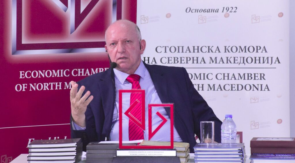 Бранко Азески за Економија и бизнис