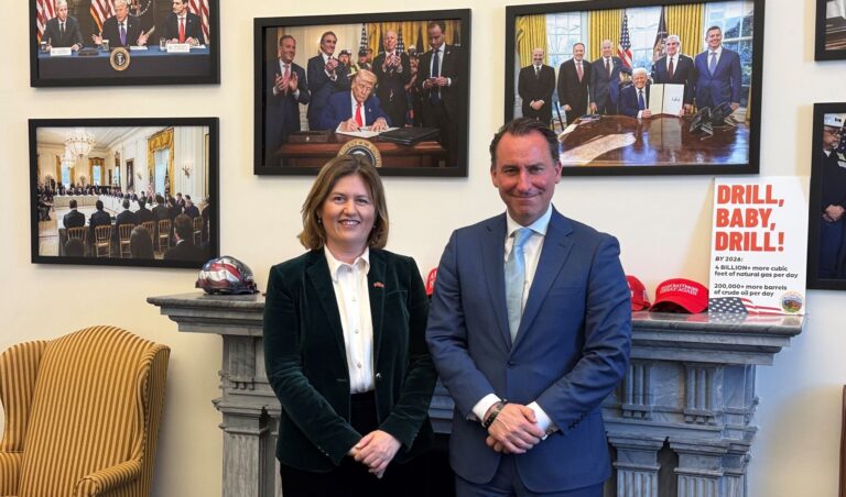 Божиновска на средба во Белата куќа